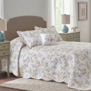 Juliette Bedspread by Nostalgia Home