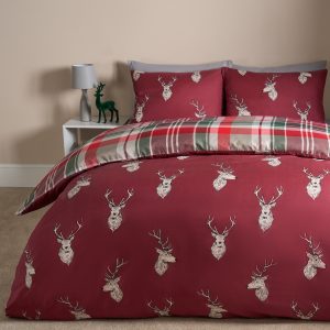 Stag Checkered Reversible Duvet Set - Red