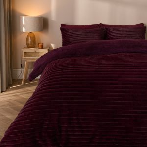 Ribbed Faux Fur Duvet Cover Set - Burgundy